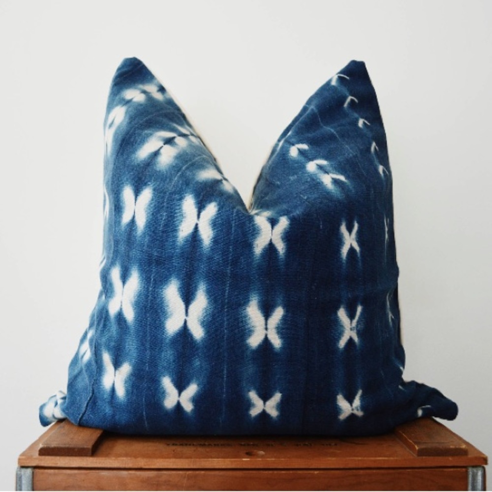 Mudcloth Pillow (Indigo)